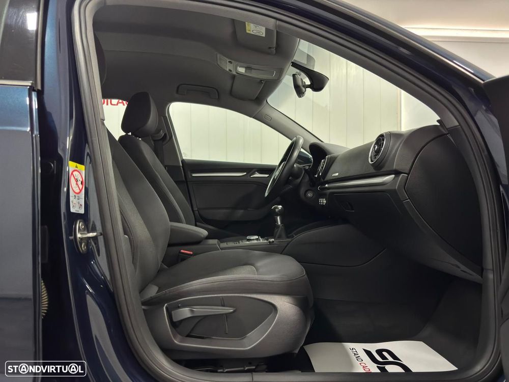 Audi A3 Sportback 30 TDI Sport - 10