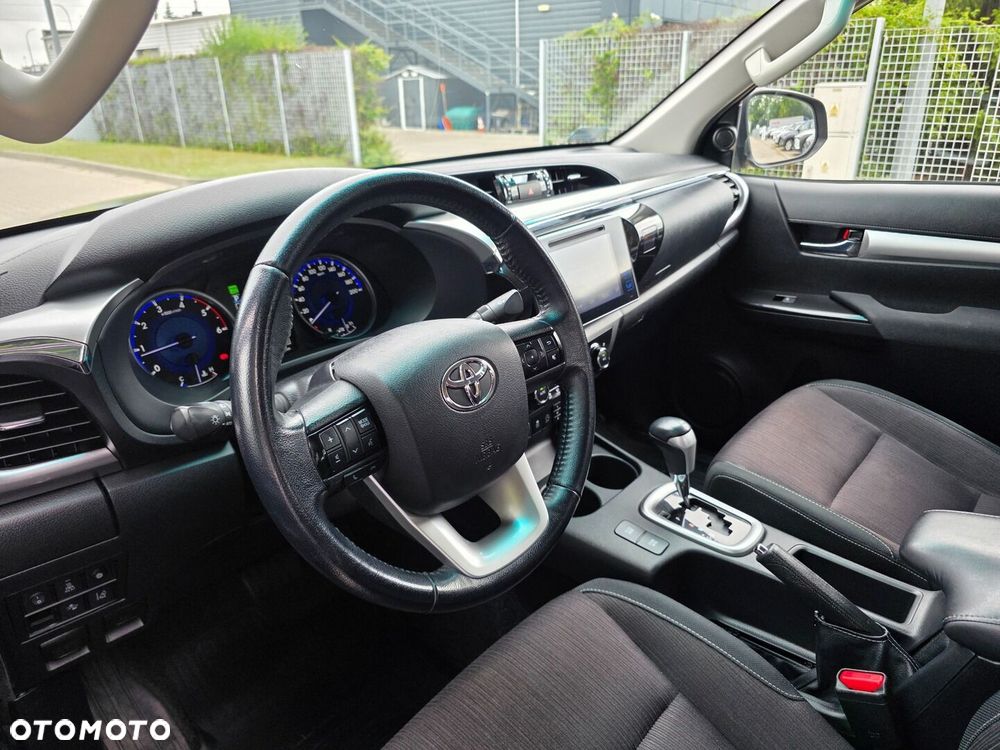 Toyota Hilux 2.4 D-4D Double Cab SR5 4x4 - 19