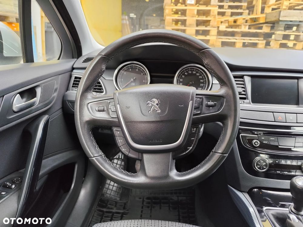 Peugeot 508 1.6 e-THP Active S&S - 16