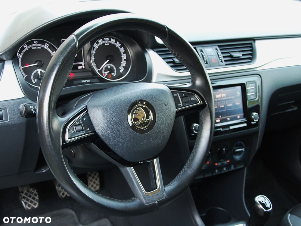 Skoda RAPID 1.0 TSI Ambition - 25