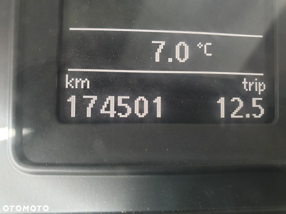 Volkswagen Caddy - 9