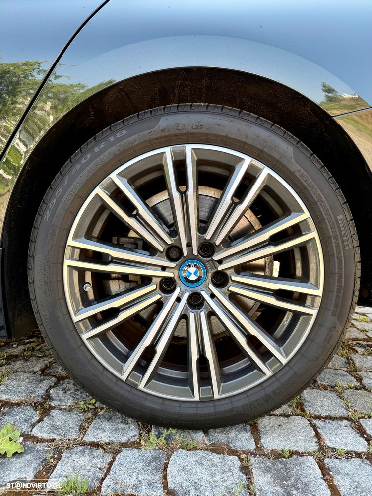 BMW 320 e Aut. M Sport - 5