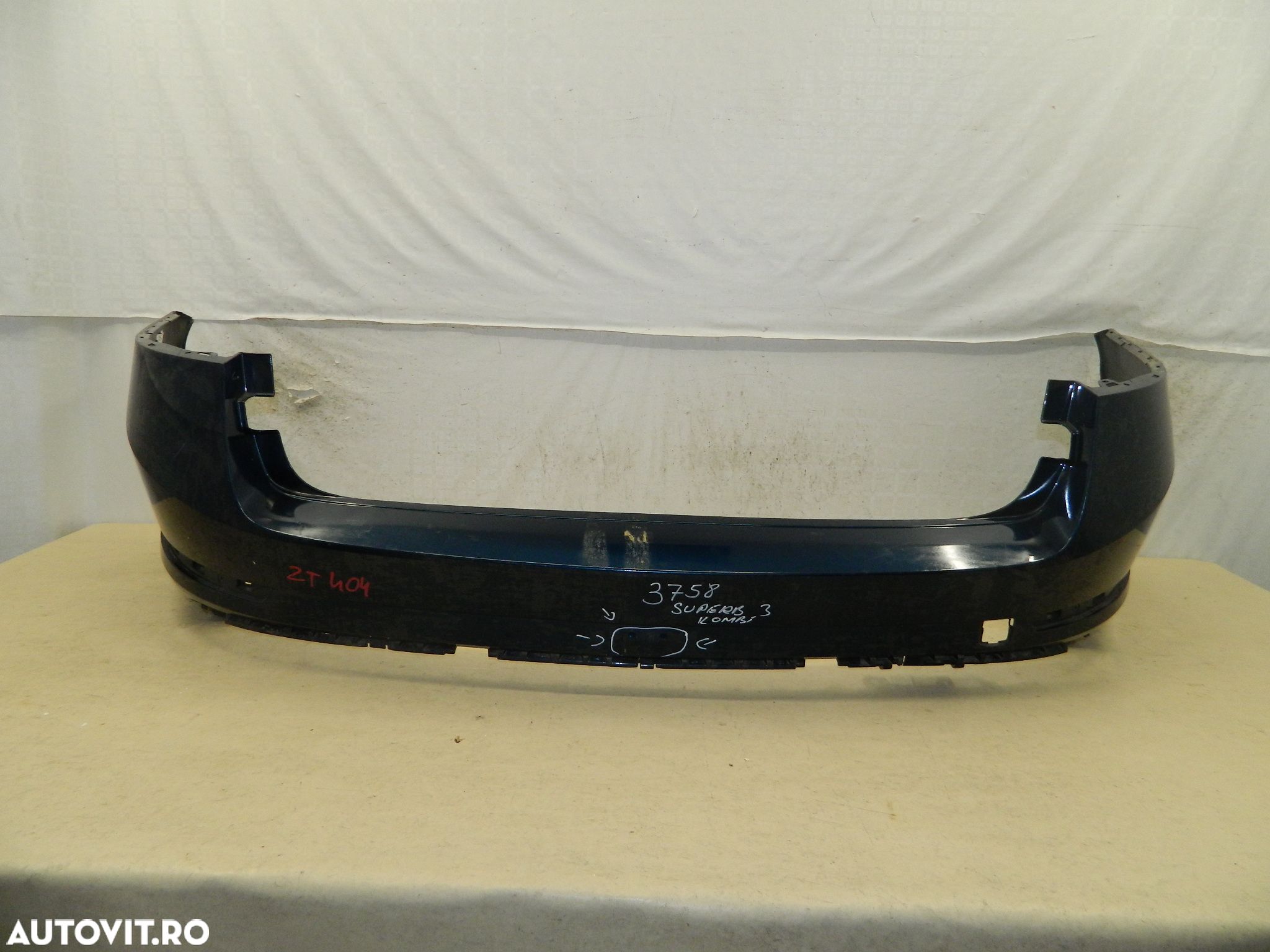 Bara spate Skoda Superb 3 Kombi, 2017, 2018, 2019, 2020, 3V9807421 - 1