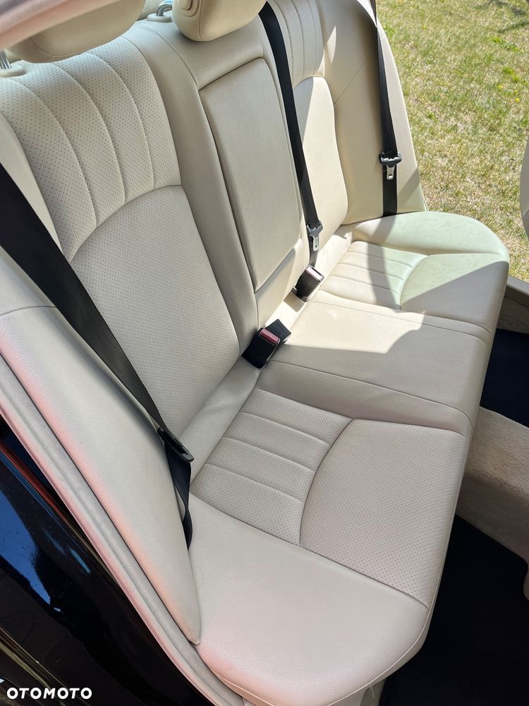 Mercedes-Benz Klasa C 180 T Kompressor Classic - 16