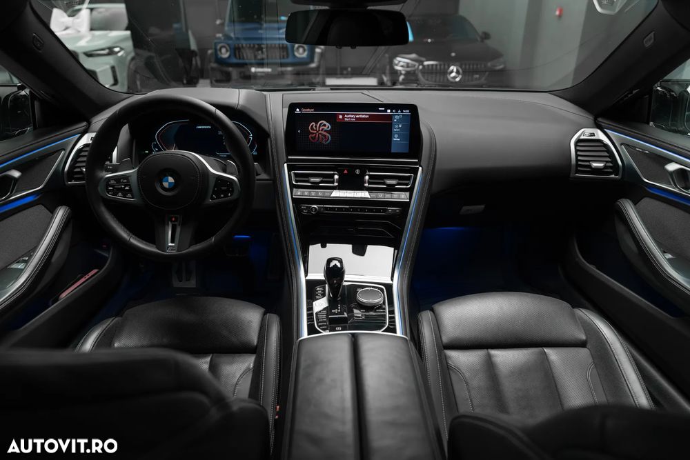 BMW M8 M850i xDrive AT - 26