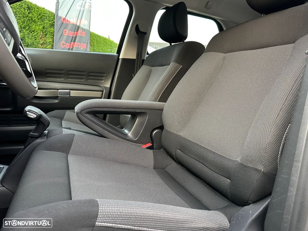 Citroën C4 Cactus 1.6 BlueHDi Shine ETG6 - 18