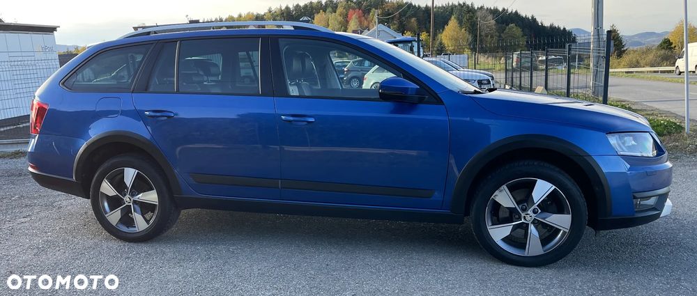 Skoda Octavia 2.0 TDI 4x4 DSG Scout - 5