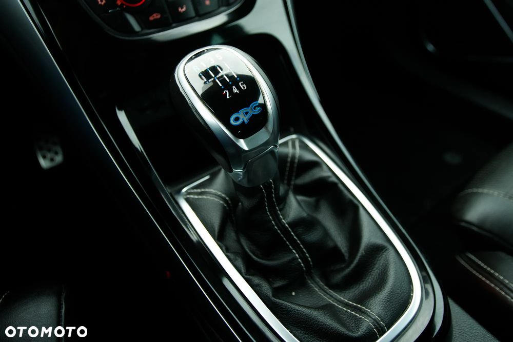 Opel Astra OPC Start/Stop - 28