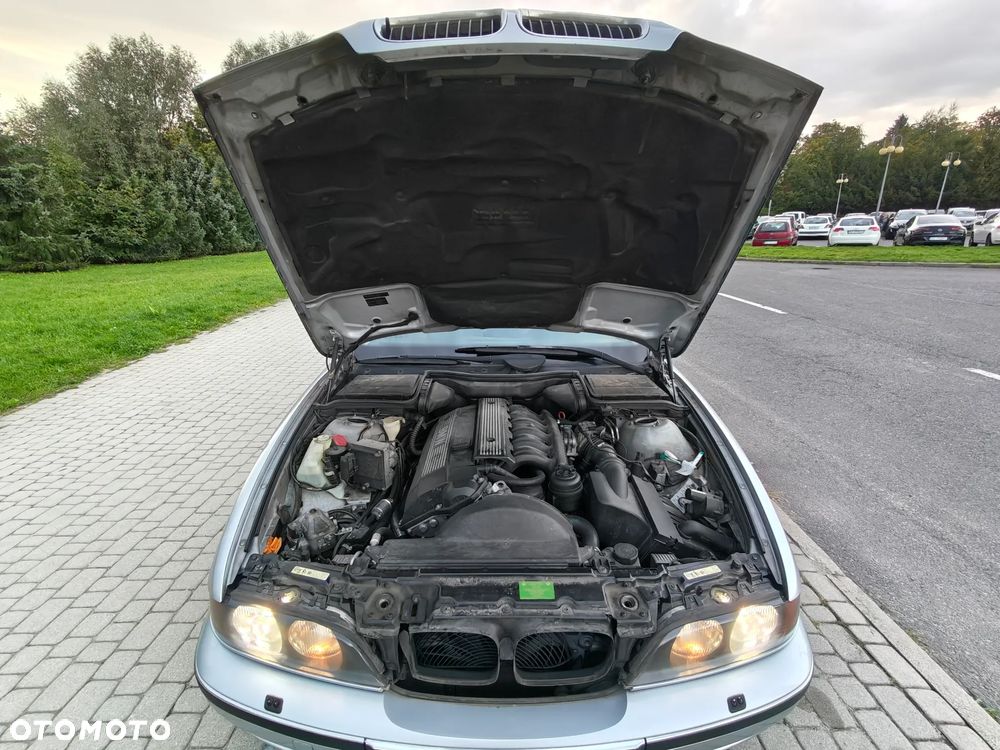BMW Seria 5 - 14