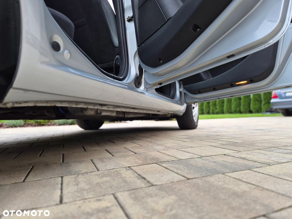Fiat Grande Punto 1.4 T-Jet 16V Dynamic - 17