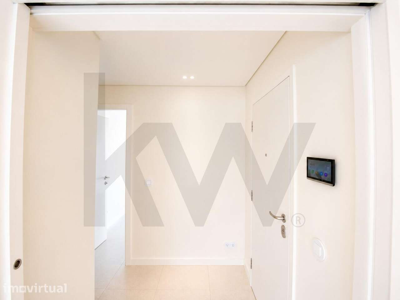 T2 de Design Exclusivo no Beato | A Estrear | Varanda 12m2 | Vista Rio - Grande imagem: 2/19