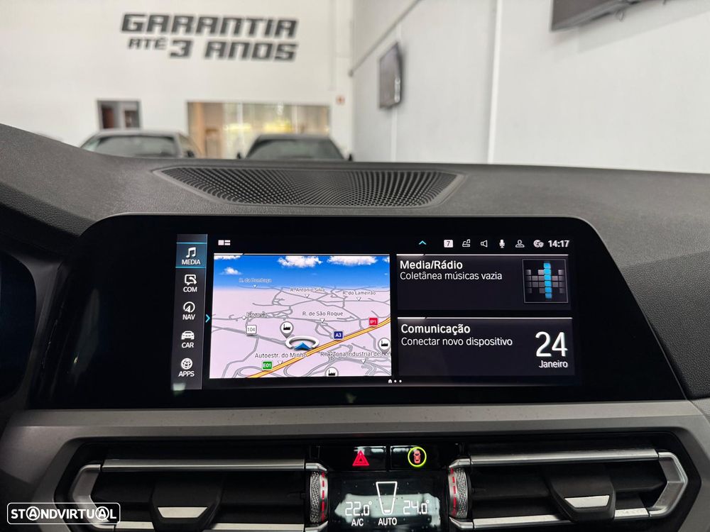 BMW 330 e Pack M Auto - 26