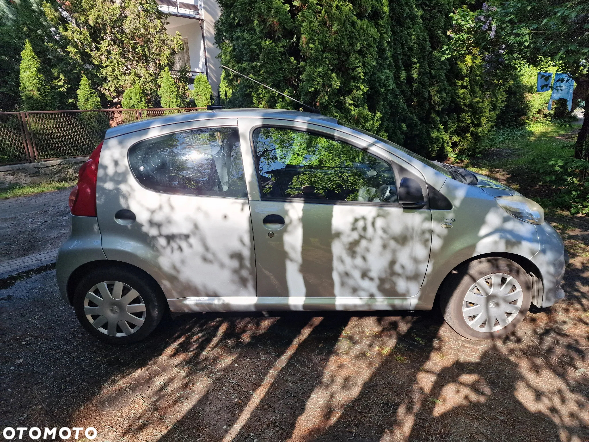 Peugeot 107 1.0 Happy - 9
