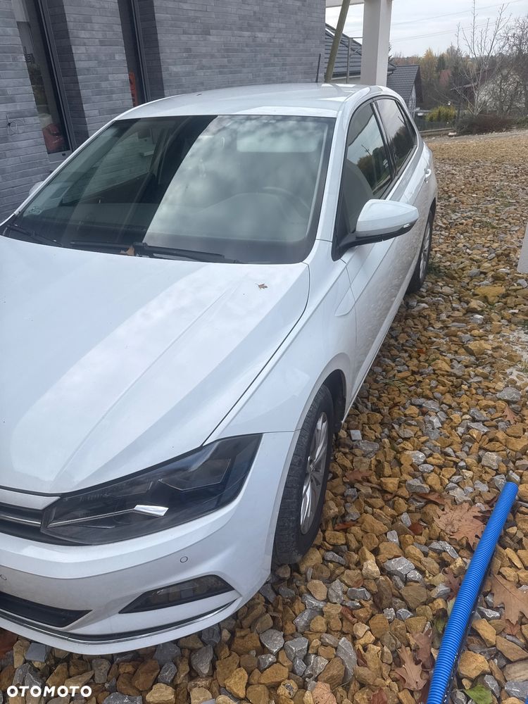 Volkswagen Polo 1.0 TSI Highline - 2