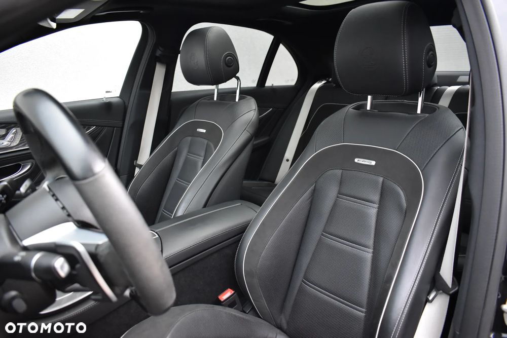 Mercedes-Benz Klasa E AMG 63 S 4-Matic+ - 13