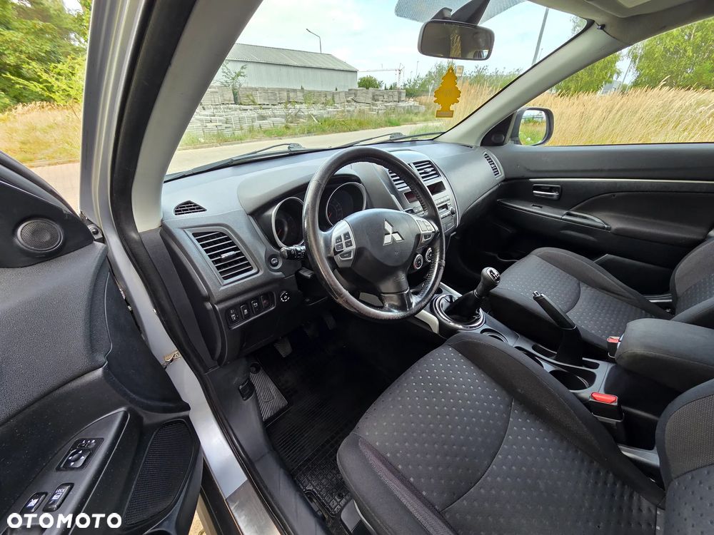 Mitsubishi ASX 1.6 2WD Instyle - 17