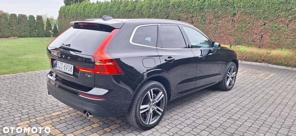 Volvo XC 60 T6 AWD Momentum - 3