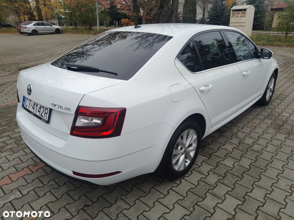 Skoda Octavia 1.4 TSI Ambition - 10