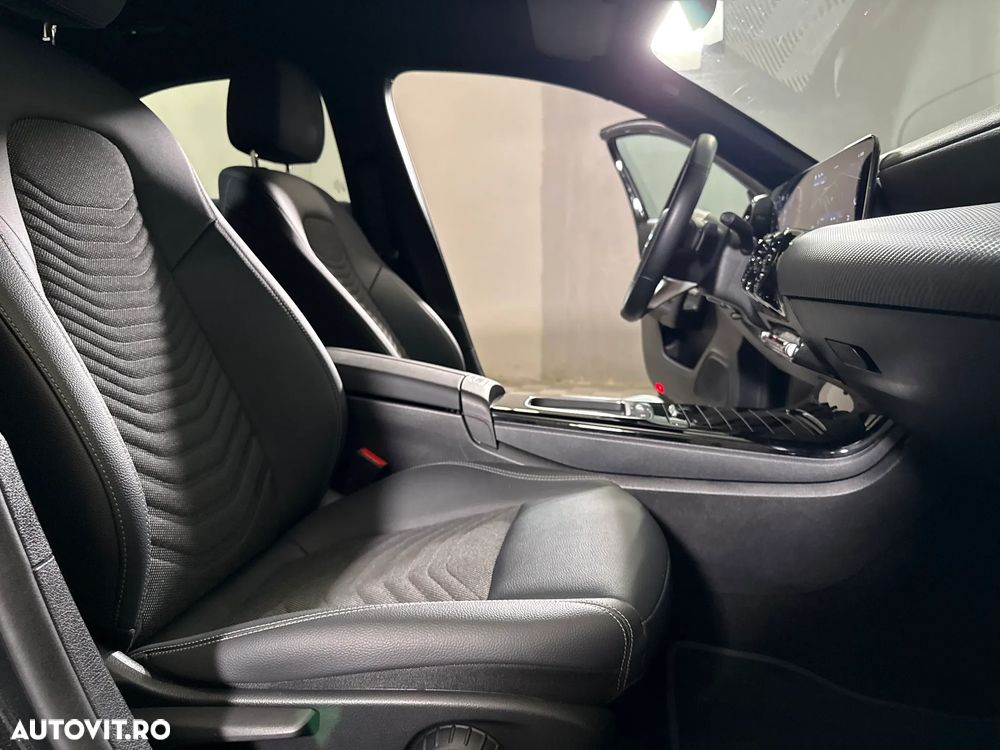 Mercedes-Benz A 250 - 12