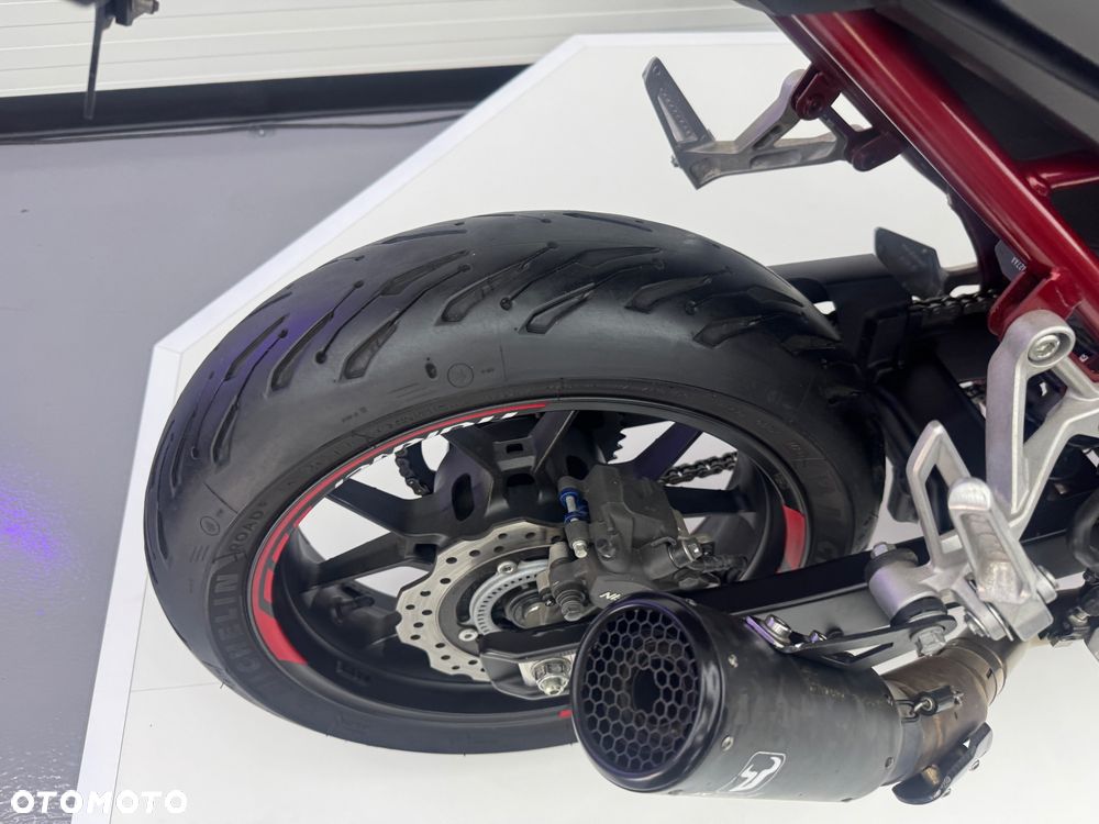 Honda Hornet - 21