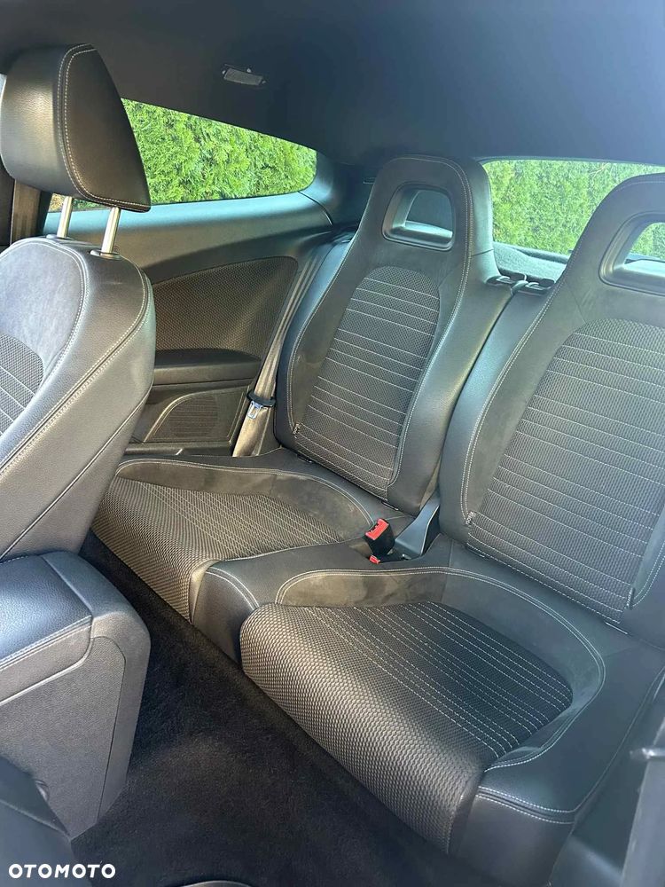 Volkswagen Scirocco - 15