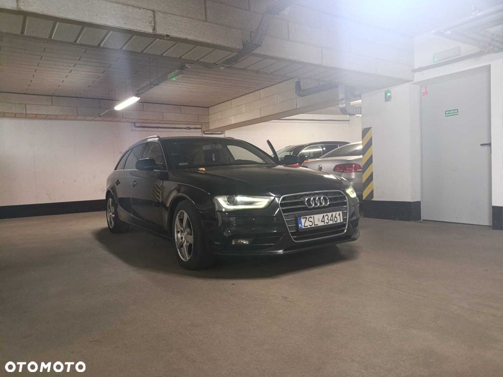 Audi A4 Avant - 8
