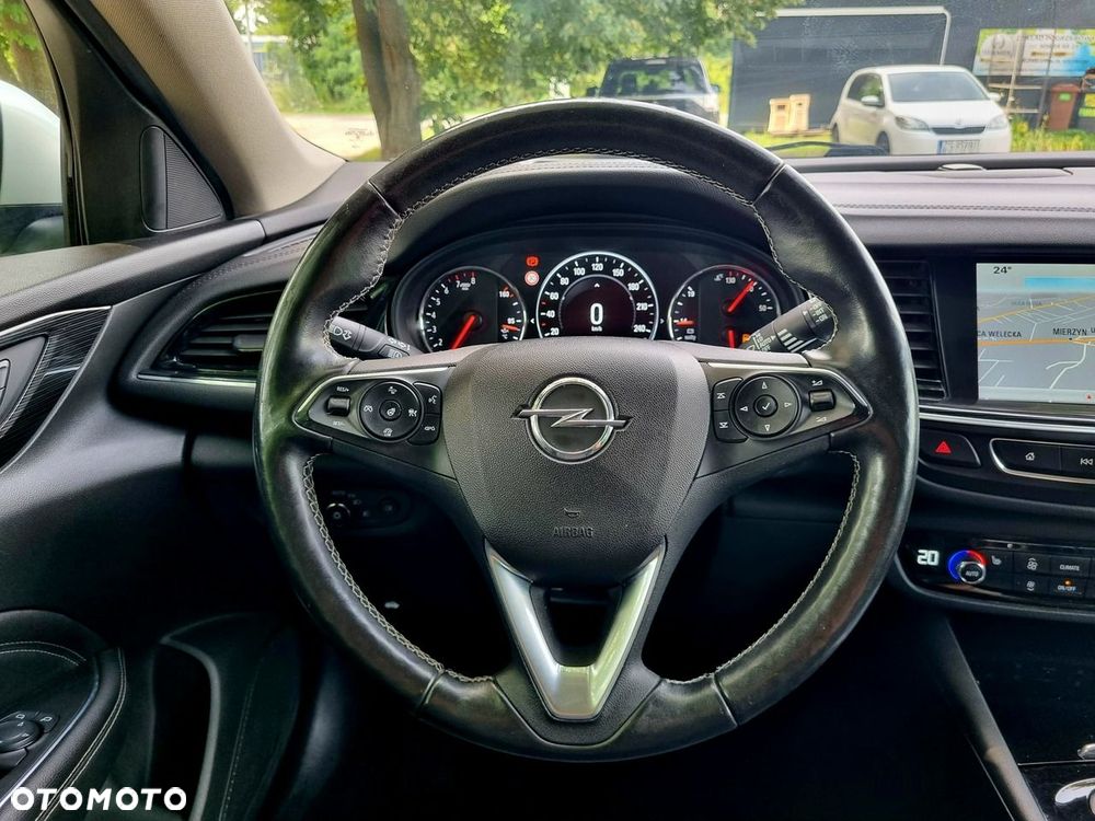 Opel Insignia 1.5 T Innovation S&S - 16