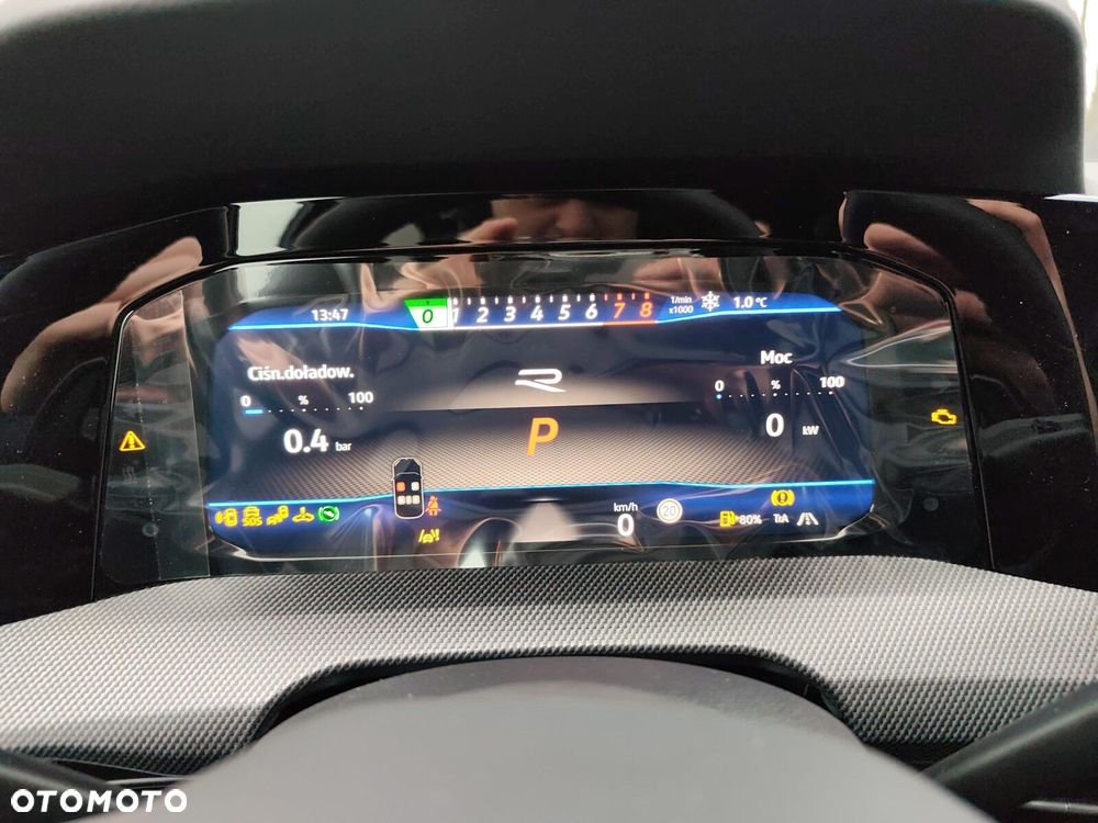 Volkswagen Golf - 14