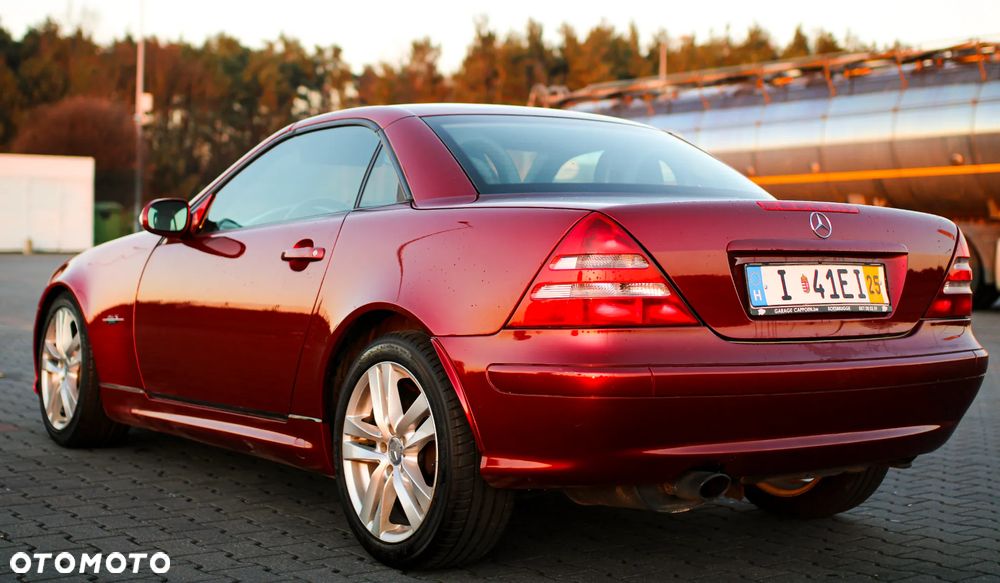 Mercedes-Benz SLK - 22