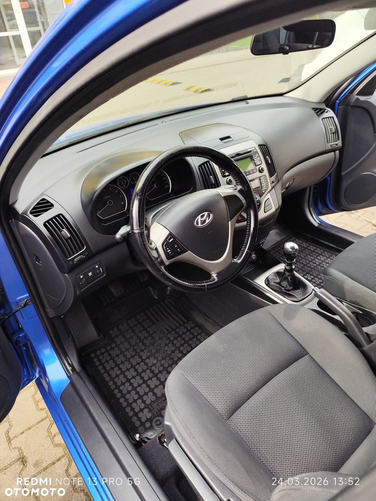 Hyundai i30 1.6 blue Comfort - 8