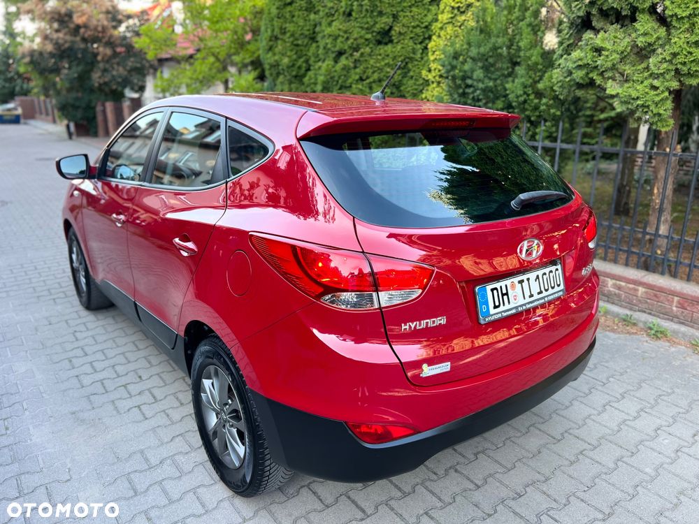 Hyundai ix35 1.6 2WD Fifa World Cup Edition - 17