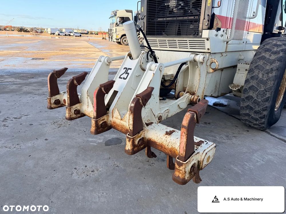 Caterpillar 120M - 17