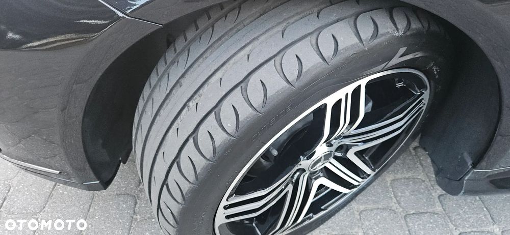Mercedes-Benz Klasa E 200 CGI BlueEFFICIENCY Automatik Avantgarde - 40