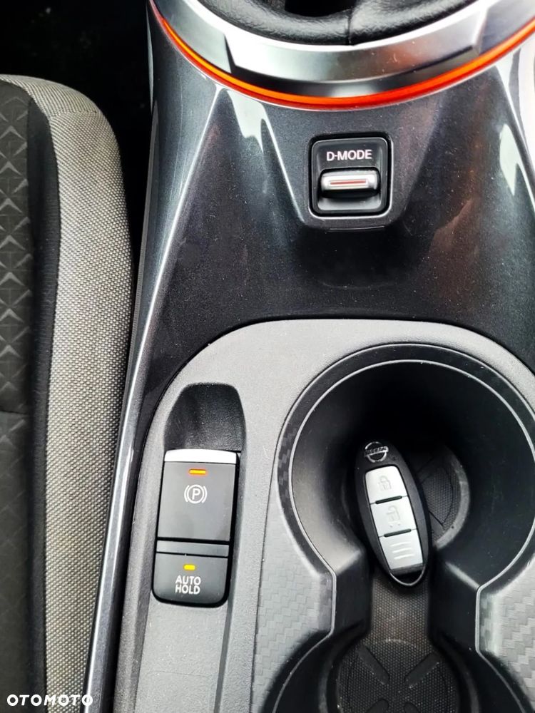 Nissan Juke 1.0 DIG-T N-Connecta - 33