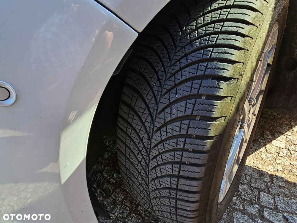 Ford C-MAX - 10