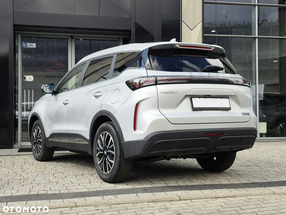 Chery Tiggo 7 1.5 T-GDI Super Hybrid Premium DHT - 11