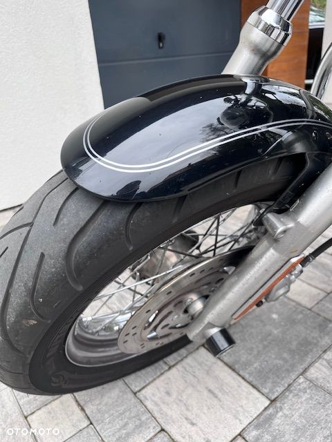 Harley-Davidson Sportster Custom 1200C - 2