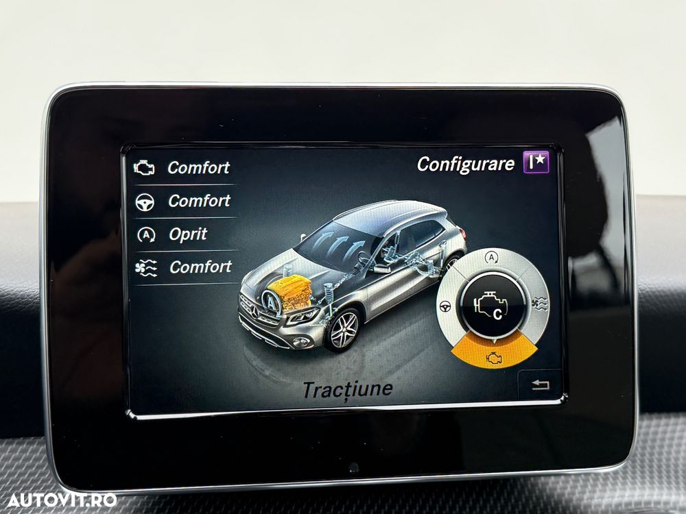 Mercedes-Benz GLA 180 7G-DCT - 13