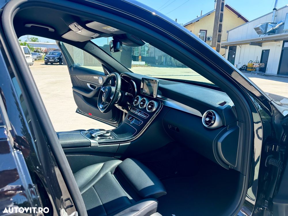 Mercedes-Benz C 220 d 4MATIC Aut. - 11