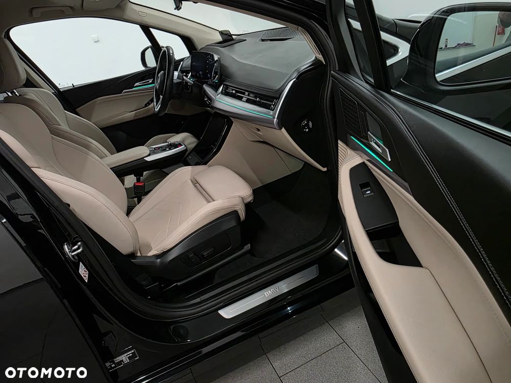 BMW Seria 2 218d Luxury Line sport - 30