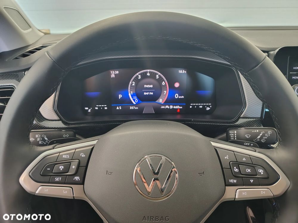 Volkswagen T-Cross 1.0 TSI Life Plus DSG - 12