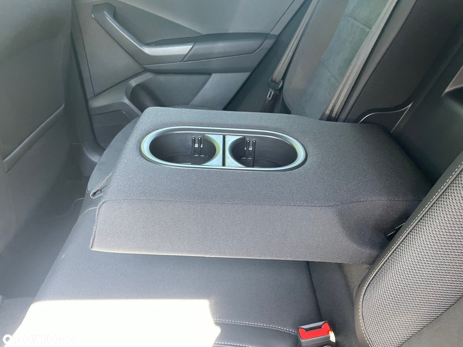 Volkswagen T-Roc 1.5 TSI R-Line Plus DSG - 26