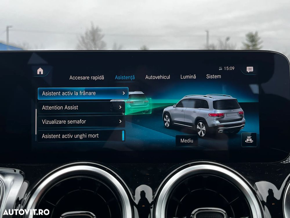 Mercedes-Benz GLB 200 d 8G-DCT - 24