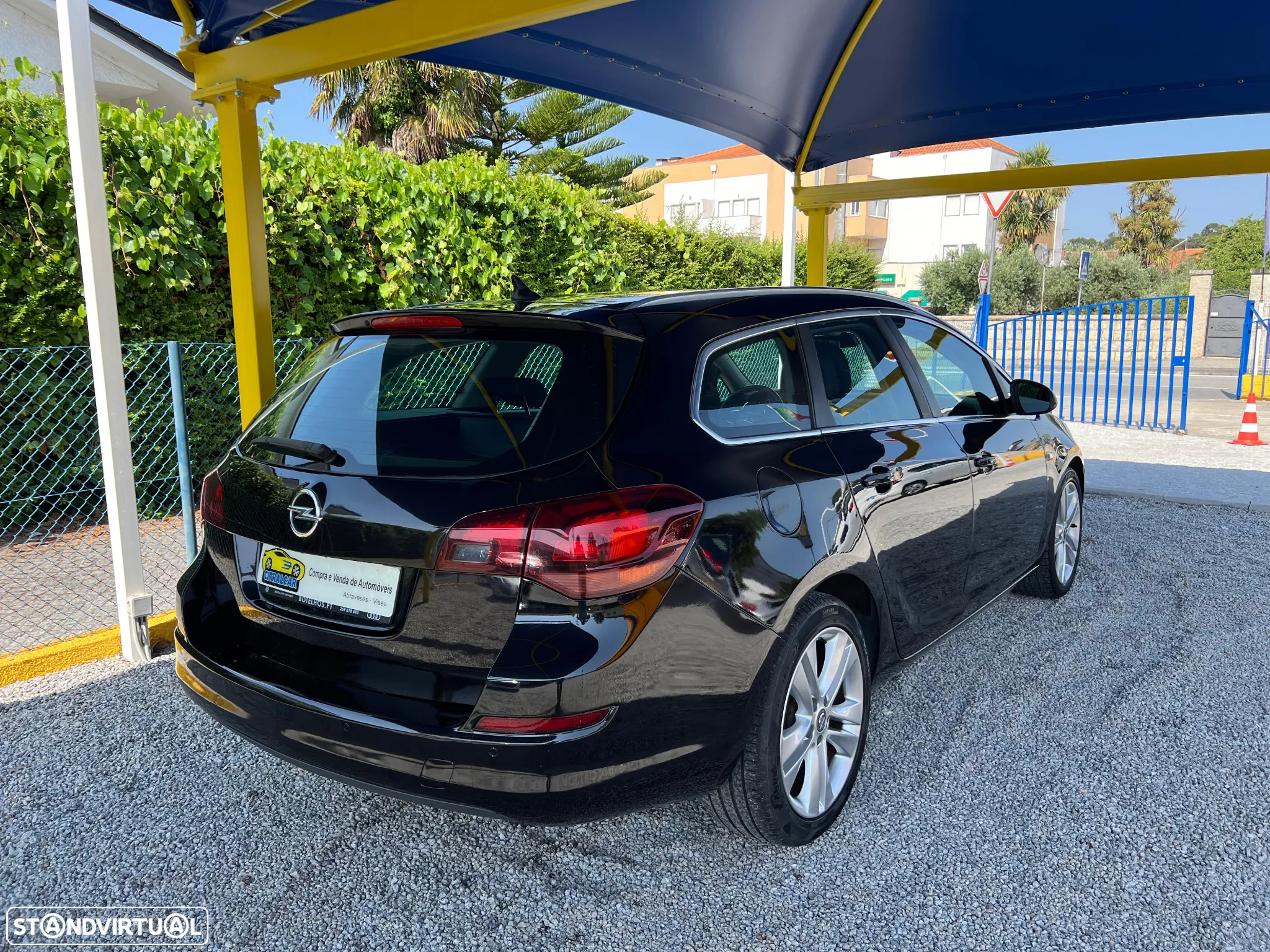 Opel Astra 1.7 CDTi Cosmo - 4