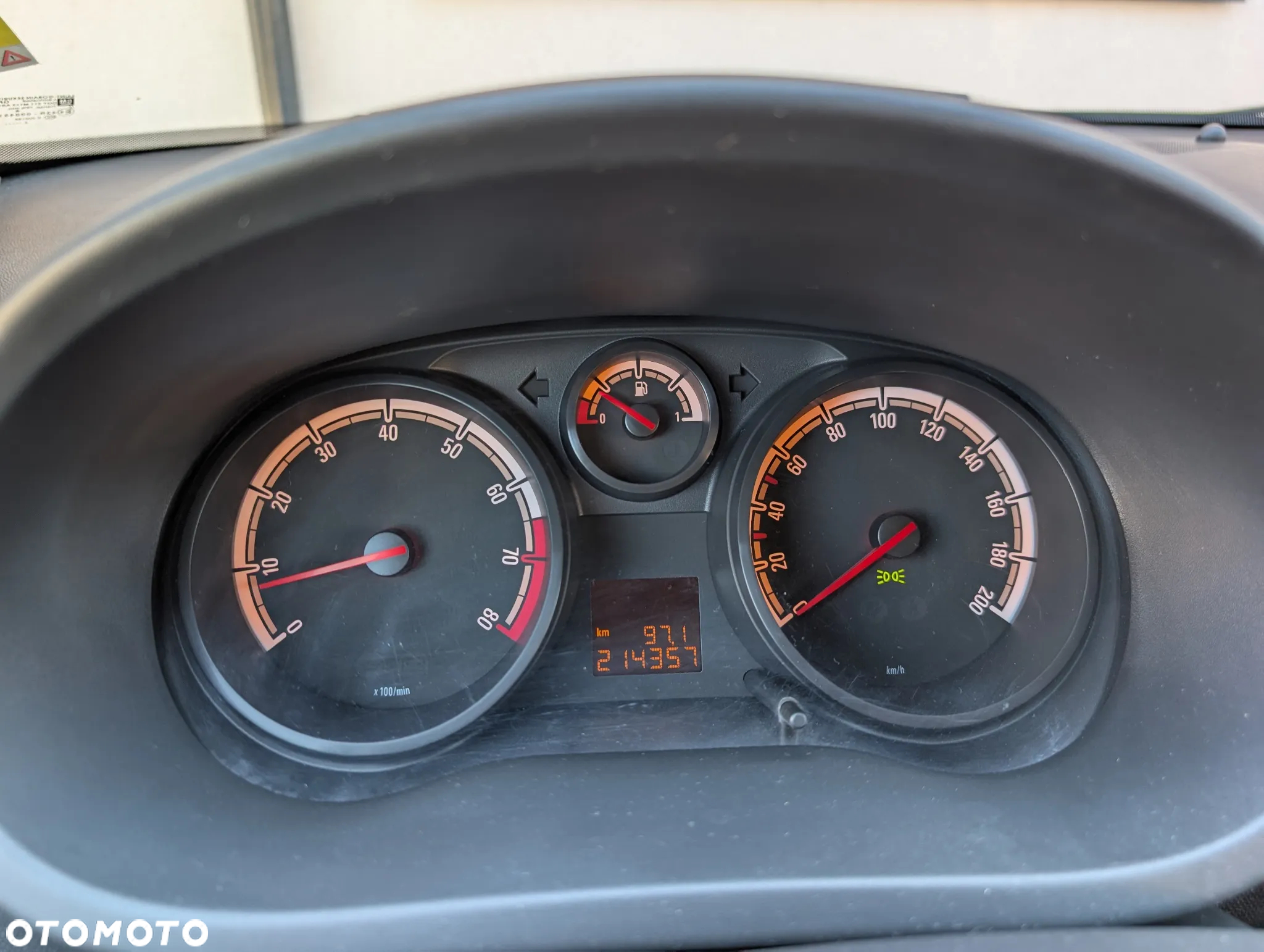 Opel Corsa 1.2 16V Enjoy - 30