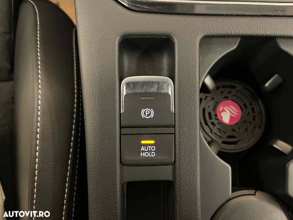 Volkswagen Passat 2.0 TDI DSG Highline - 25