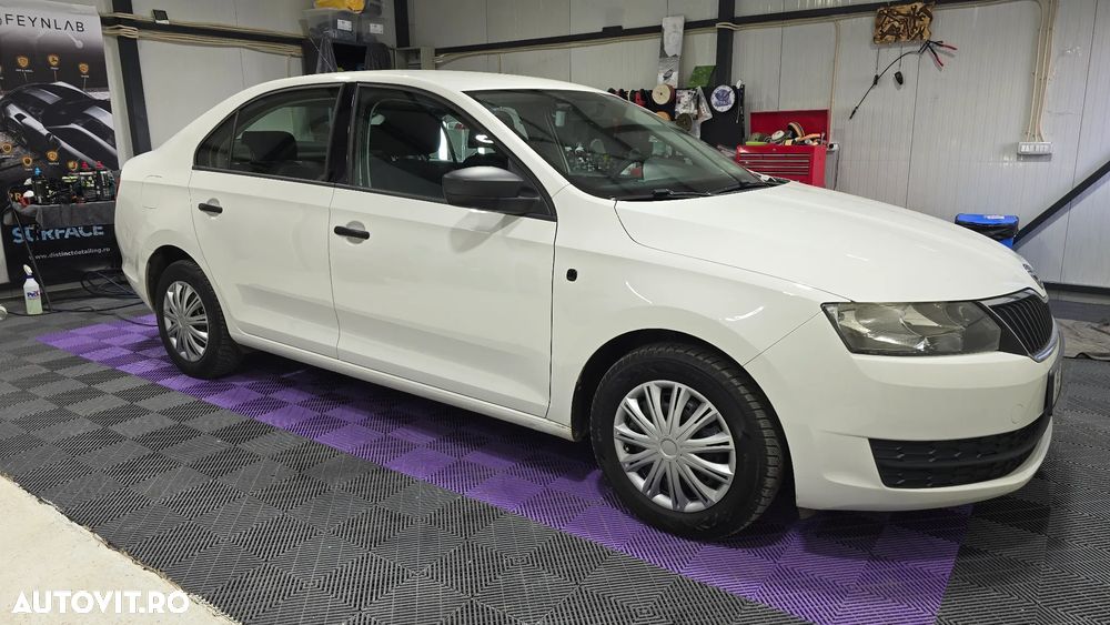 Skoda RAPID 1.2 MPI Active - 11