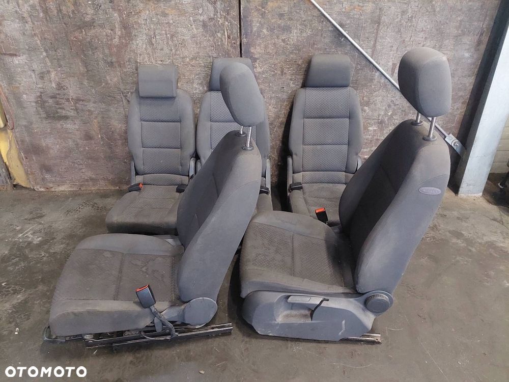 FOTELE KOMPLET LEWY PRAWY KANAPA TYŁ VOLKSWAGEN TOURAN I - 4