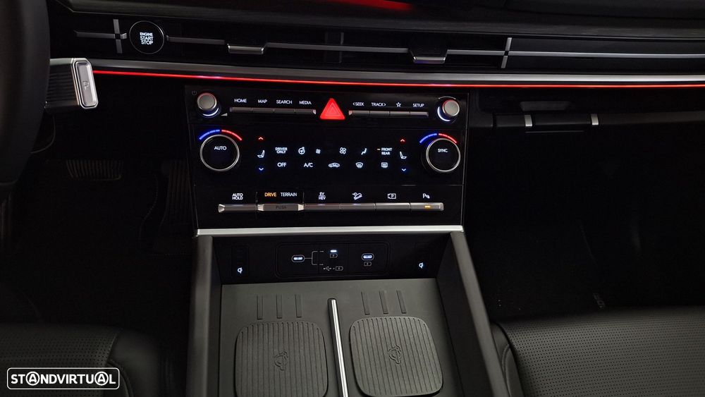 Hyundai Santa Fe 1.6 T-GDI PHEV Vanguard - 25