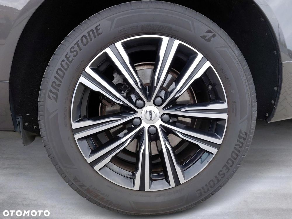 Volvo XC 60 - 31